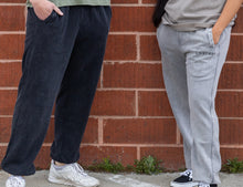 Load image into Gallery viewer, SIMPLE LOGO SWEATPANTS