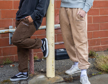 Load image into Gallery viewer, SIMPLE LOGO SWEATPANTS